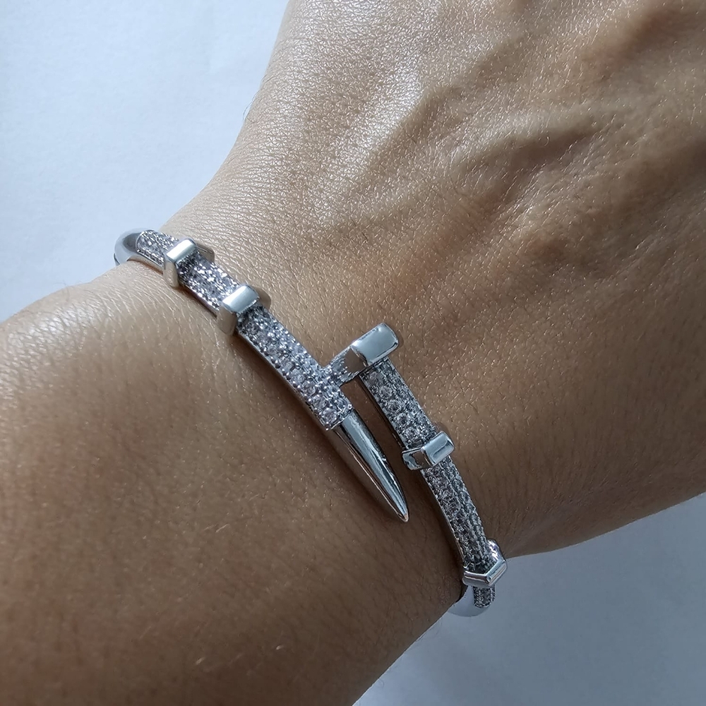 Nail Bracelets, Silver High Quality Stainless Steel - Picture 2 of 7
